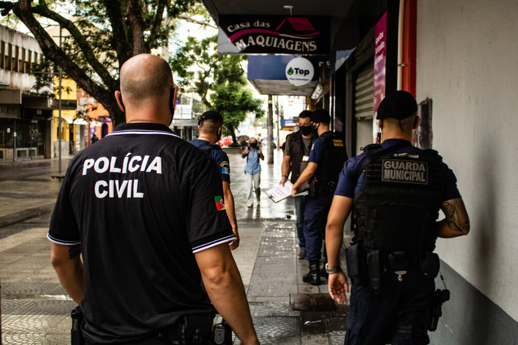 Prefeitura reforça a fiscalização do uso da máscara no município