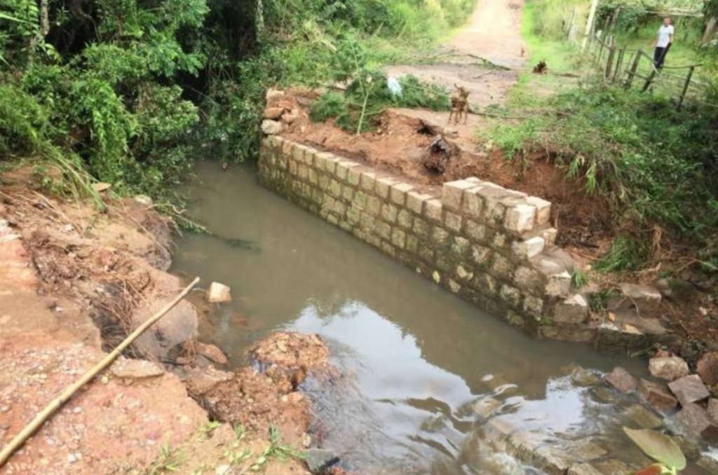 Pontes começam a ser recuperadas