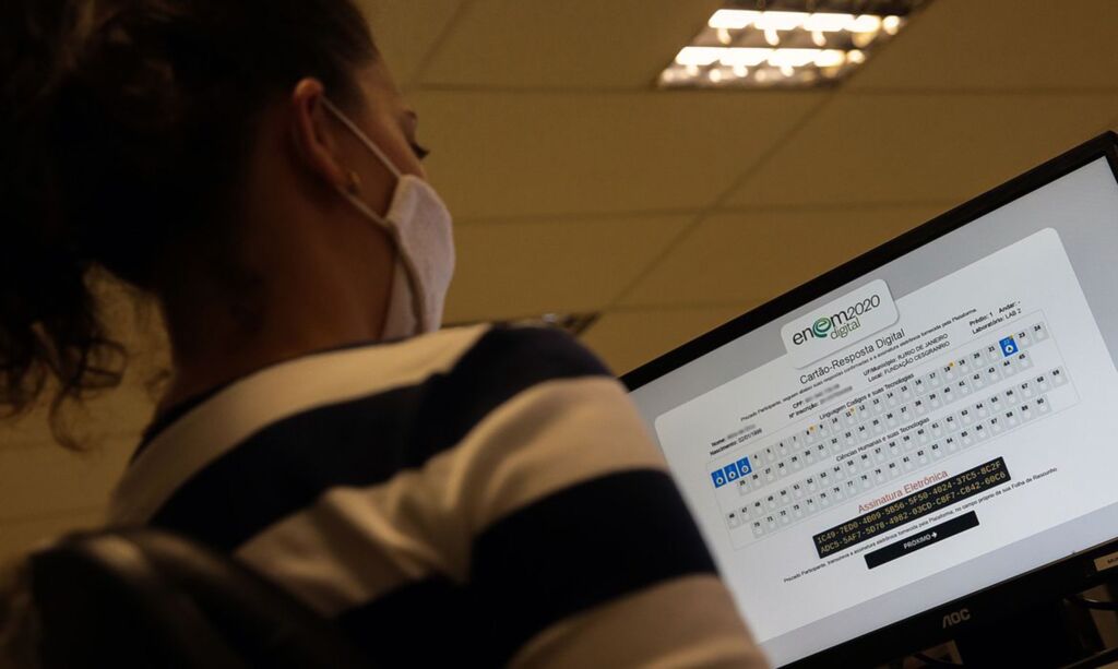 Gabaritos do Enem digital serão divulgados na tarde desta quarta