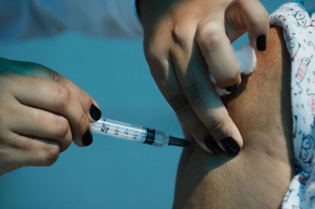 Anvisa aprova abertura de regulamentação para vacinas do acordo Covax