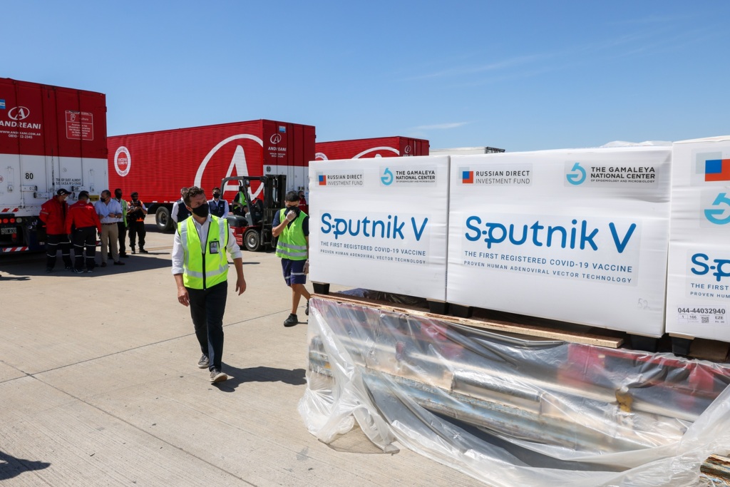 Anvisa inspeciona empresa parceira na produção da Sputnik V