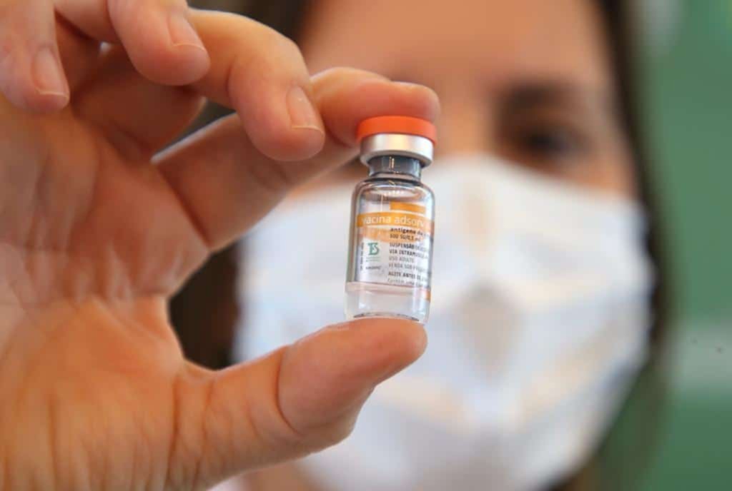 Portaria institui obrigatoriedade do registro da aplicação da vacina