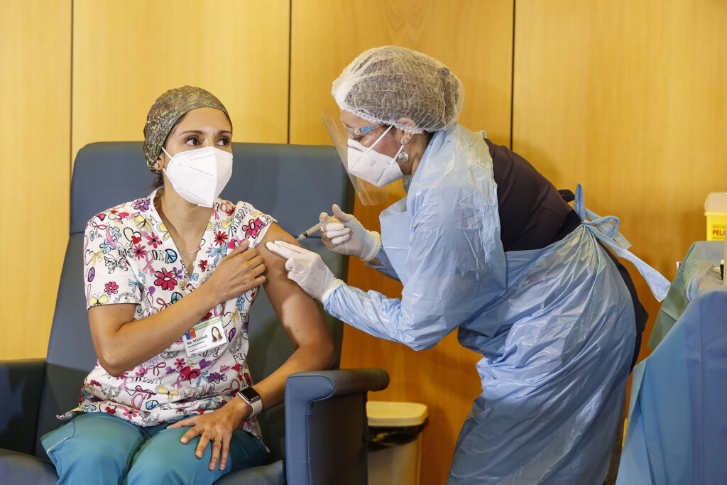 Itamaraty nega proibição para importação de vacinas da Índia