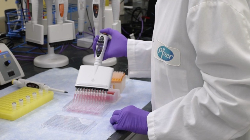 OMS aprova autorização emergencial para vacina da Pfizer