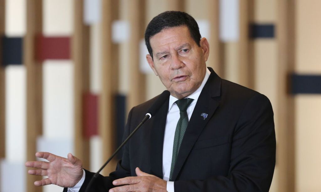 Mourão se recupera bem, diz assessoria