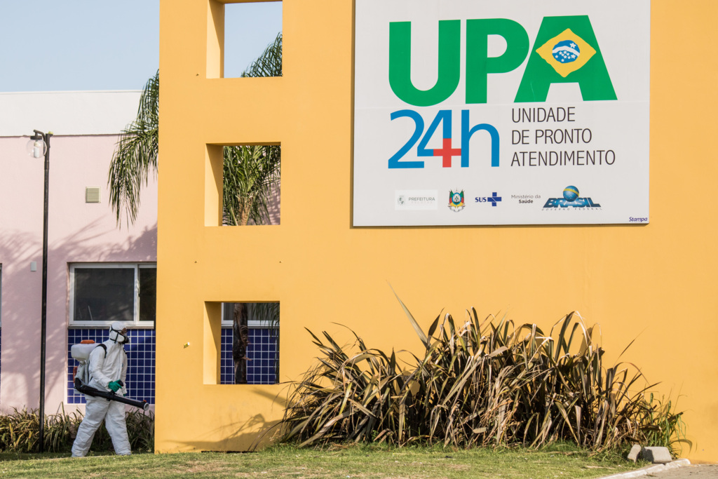 Novas restrições para conter o contágio
