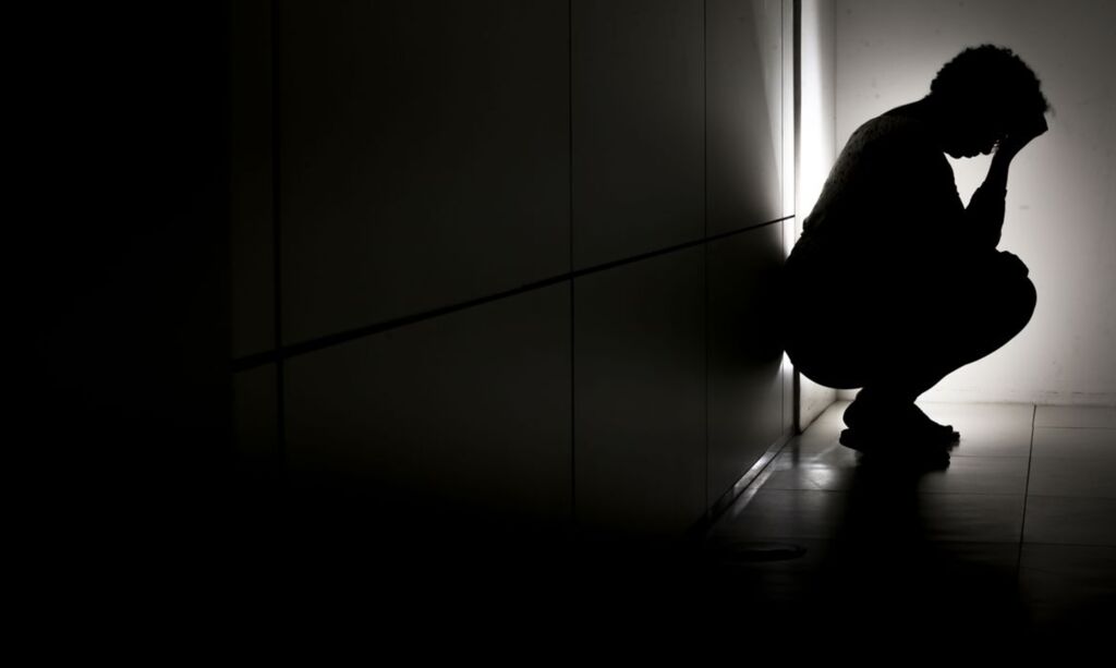 Anvisa aprova spray nasal para tratamento da depressão