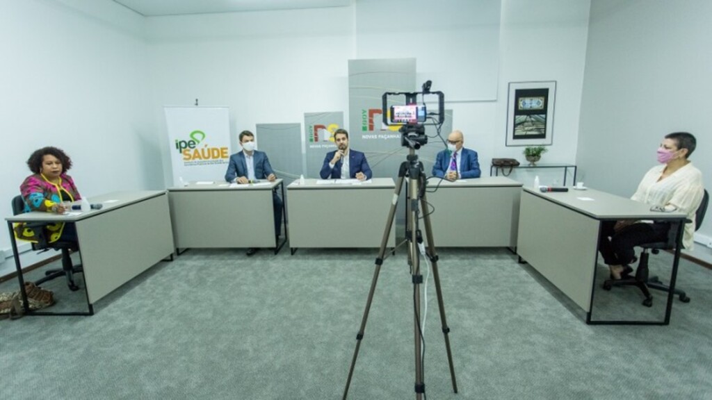 Leite participa de live alusiva a prevenção do Câncer de Mama