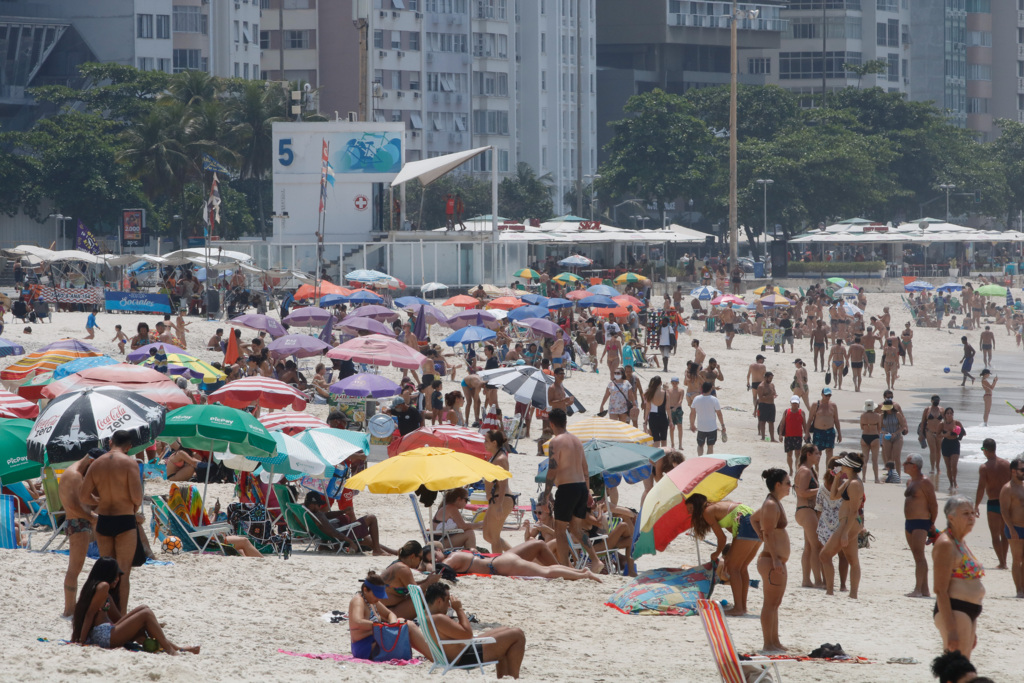 Brasil se aproxima dos cinco milhões de contaminados
