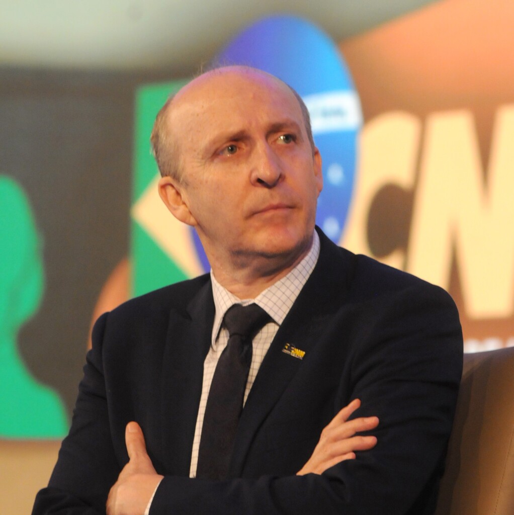CNM defende maior distribuição de receitas aos município