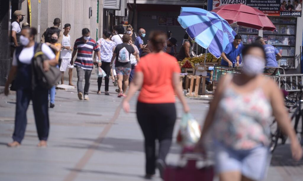 Brasil tem 12,2 milhões de pessoas sem trabalho