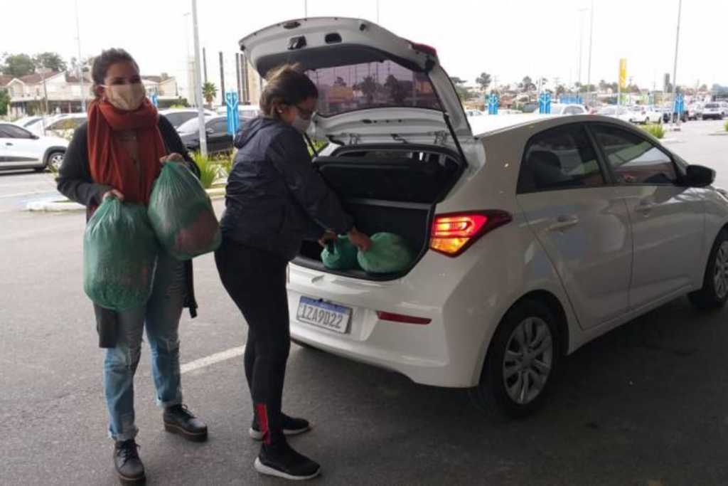 Campanha do Agasalho já arrecadou mais de 102 mil peças