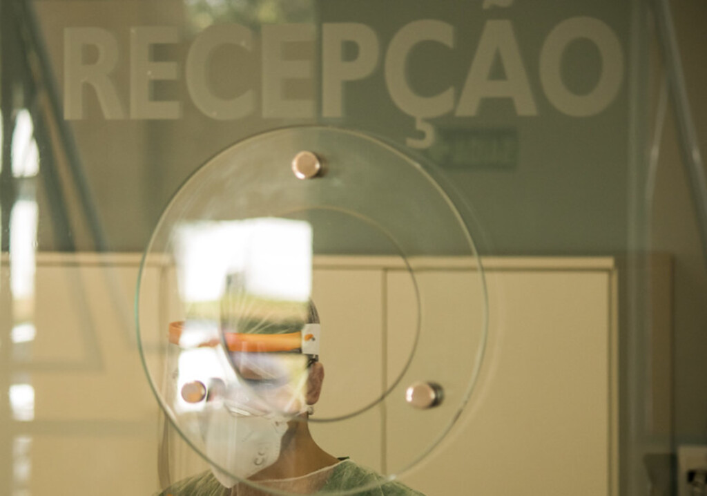 Prefeitura busca parceria para contratar profissionais da saúde