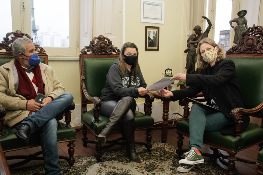 Projeto propõe multa para maus-tratos a animais