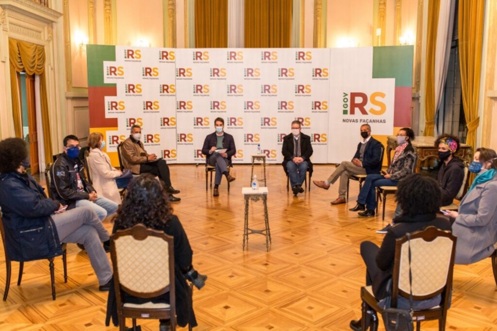 Governador recebe representantes do movimento Vidas Negras Importam