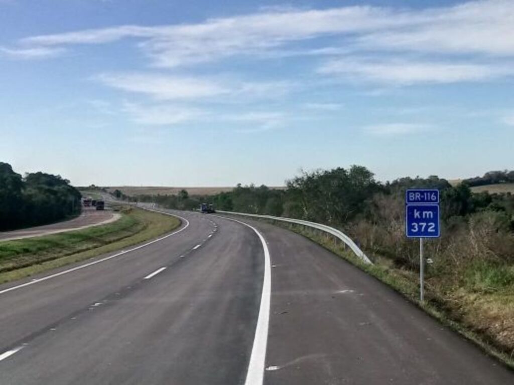 Duplicação da BR- 116 tem mais 9,7 quilômetros de pista concluída