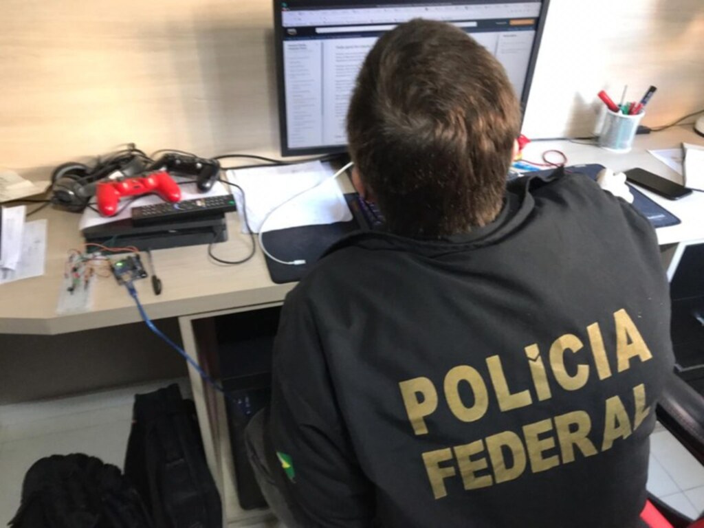 Rio Grande do Sul e Ceará são alvo de operação da PF contra hackers