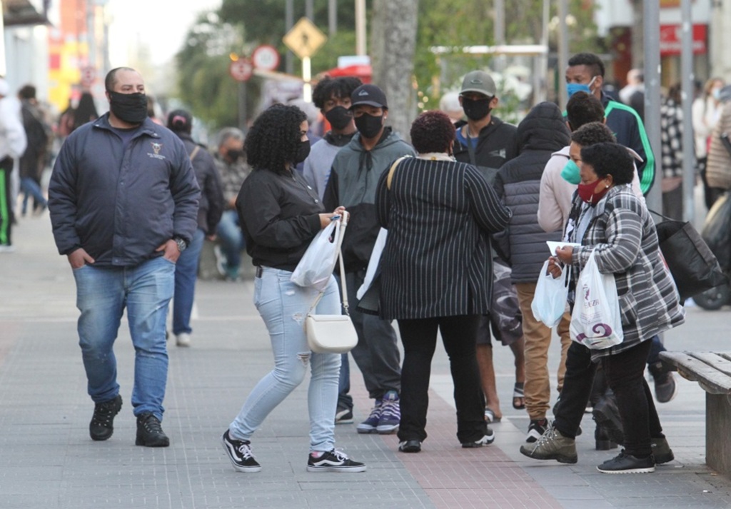 Taxa está abaixo de 1,0 desde 17 de junho.