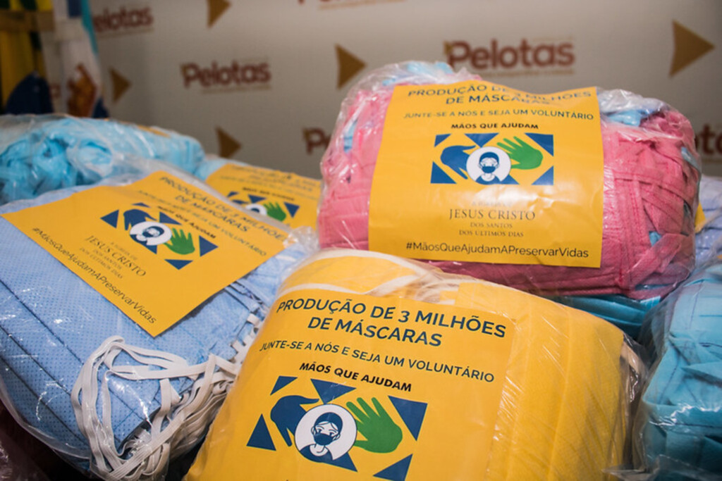 Igreja doa mais de 8 mil máscaras ao município