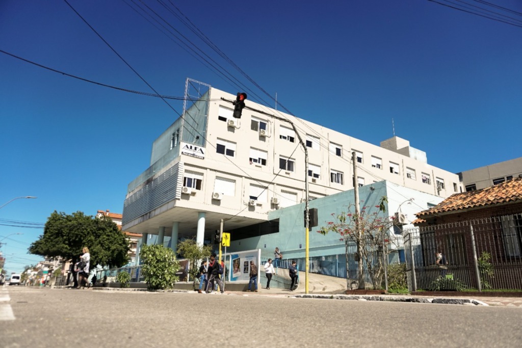 Referência. Instituição ampliou estrutura interna para receber
pacientes e colaboradores