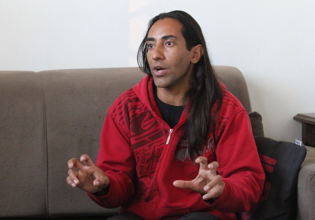 “Só com o estudo poderemos ocupar locais que são nossos por direito.” - Jô Rocha, representante de vendas.