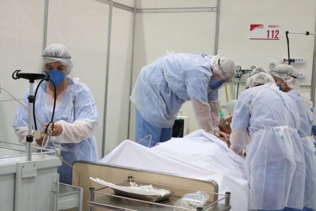Até as 15h desta terça-feira, 184 pacientes estavam hospitalizados