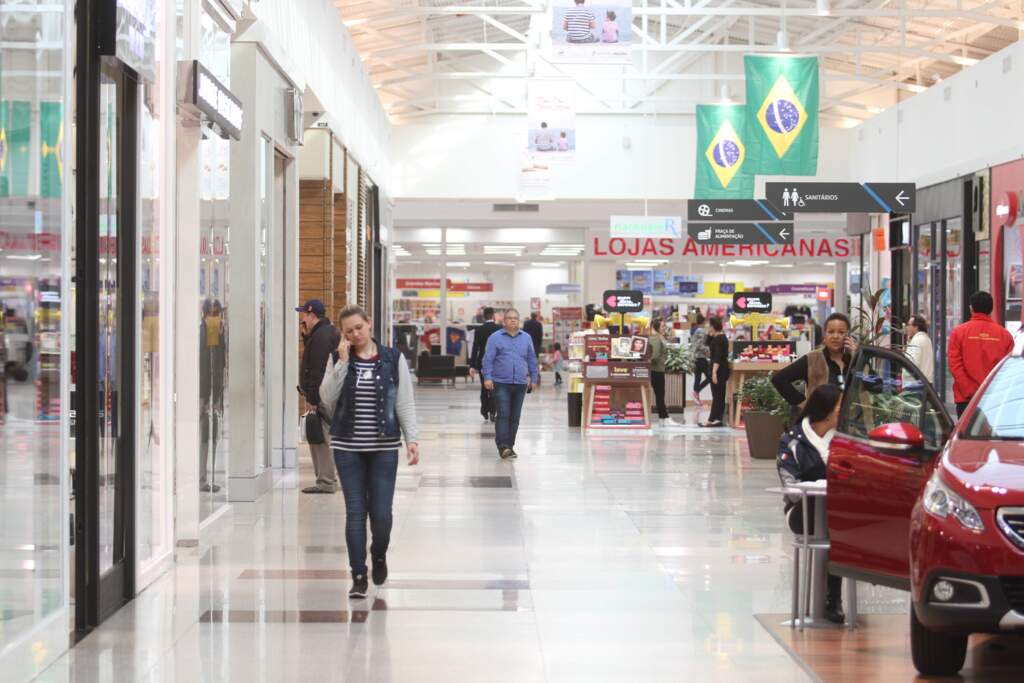 Shopping Pelotas suspende atividades