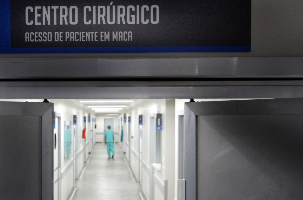 Hospitais criam estratégias de prevenção e adotam medidas