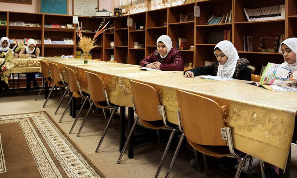 Coronavírus deixa mais de 776 milhões de alunos fora da escola