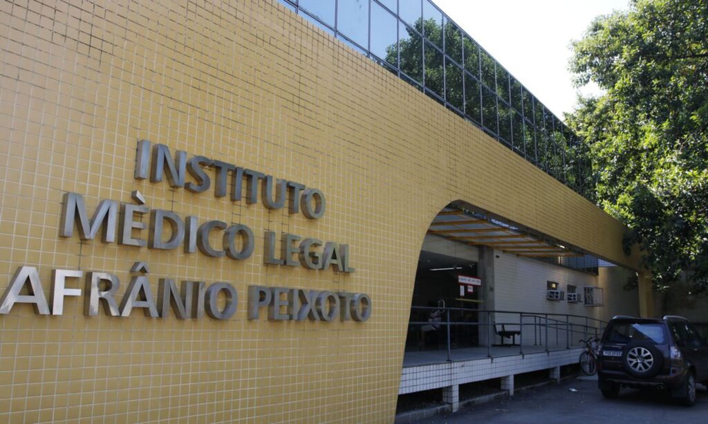 Corpo de Adriano de Nóbrega é liberado para sepultamento