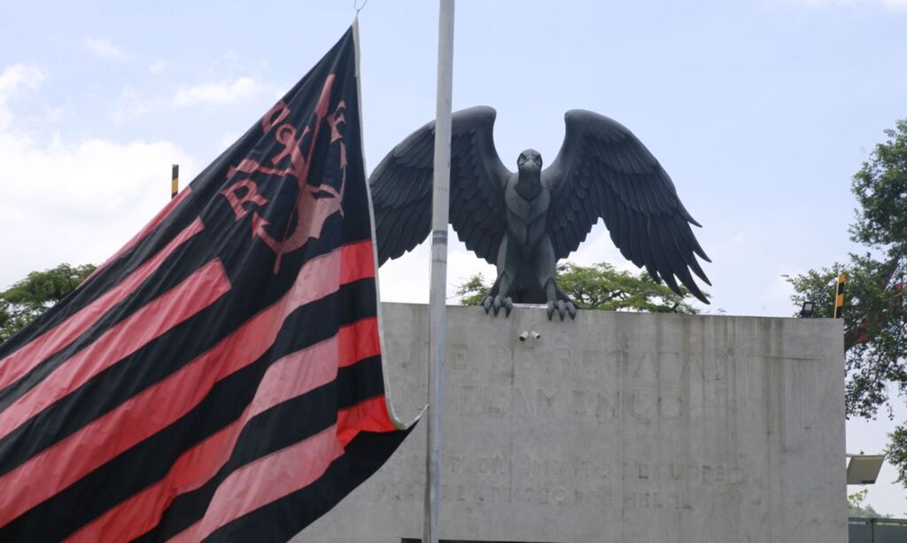 MP pede indenização maior para famílias de vítimas no Ninho do Urubu