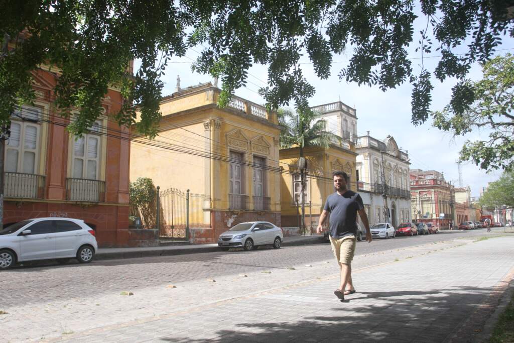 Qual a Pelotas você guarda na memória?