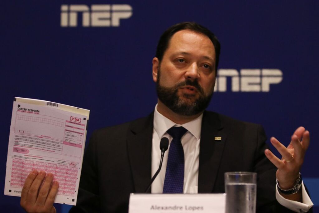 Erros na correção do Enem foram revistos, diz Inep