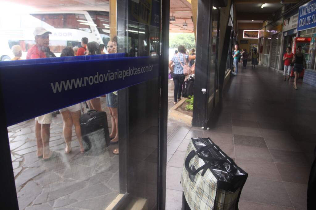 Novos horários até o fim do veraneio