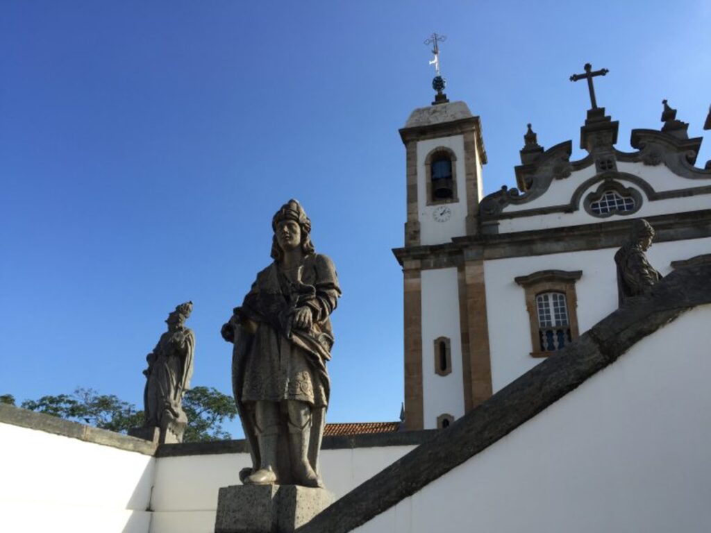 Lei que prorroga isenções fiscais a entidades religiosas e beneficentes é sancionada