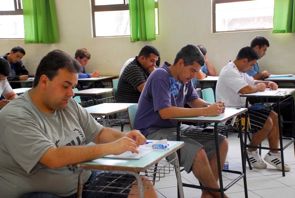 Provas do concurso público da prefeitura em Pelotas serão neste domingo