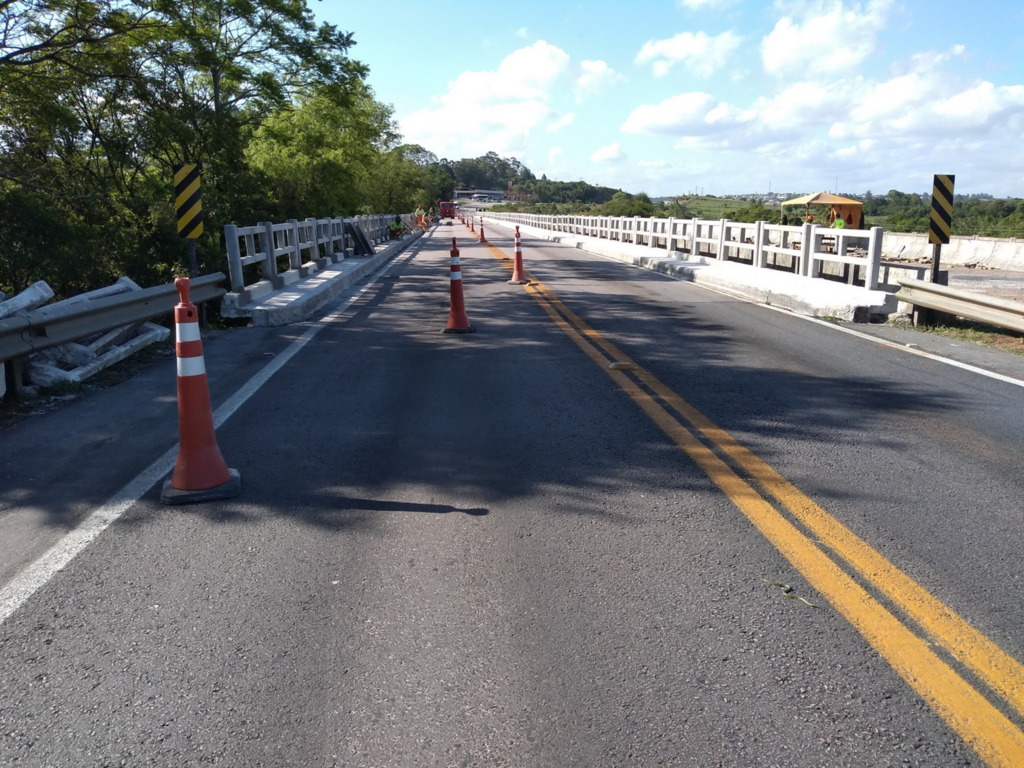 Manutenção de ponte na BR-116 terá interdição de pista em Cristal
