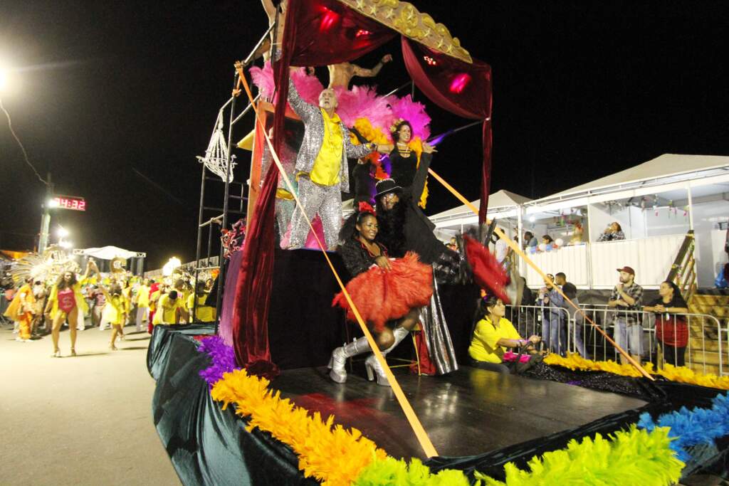 Contagem regressiva para o Carnaval 2020