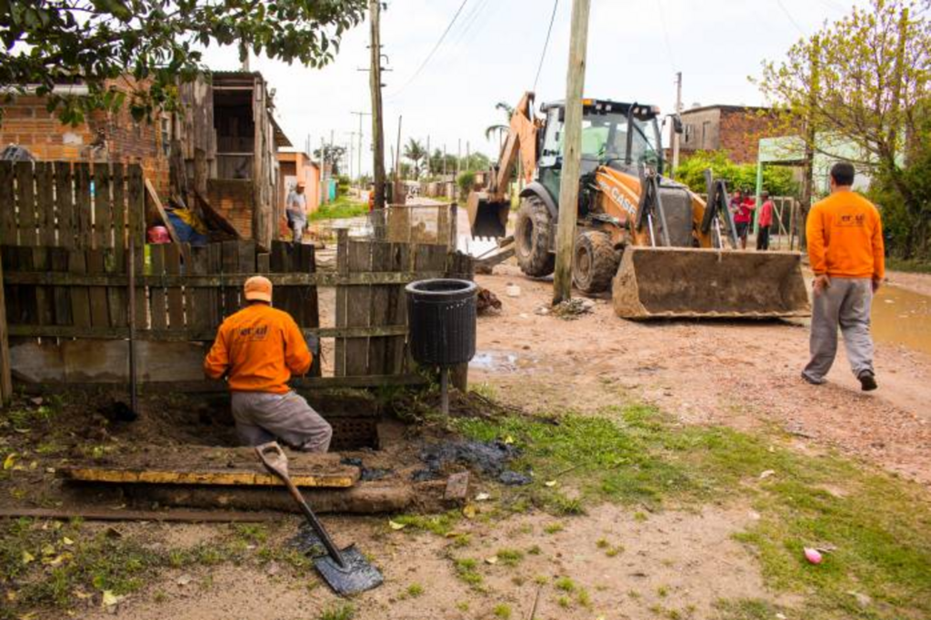 Prefeitura intensifica recuperação de ruas
