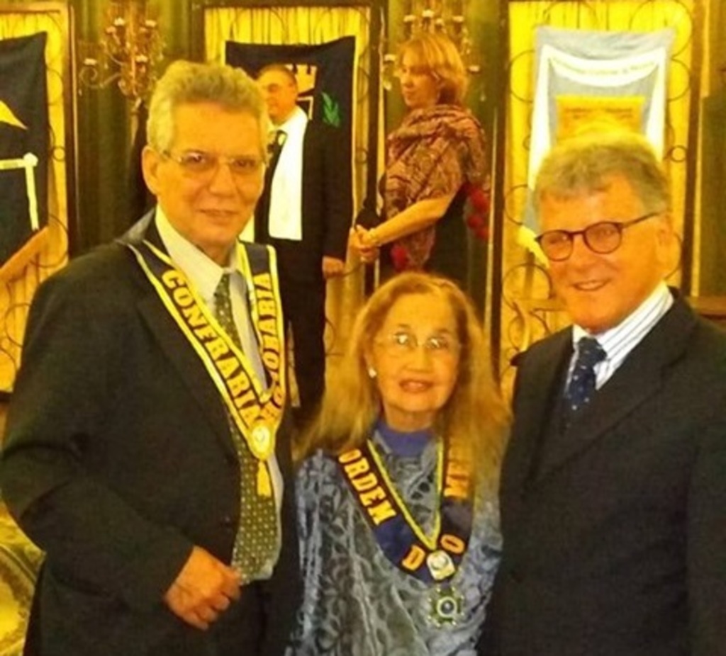 Morre escritora e pesquisadora Zênia De León