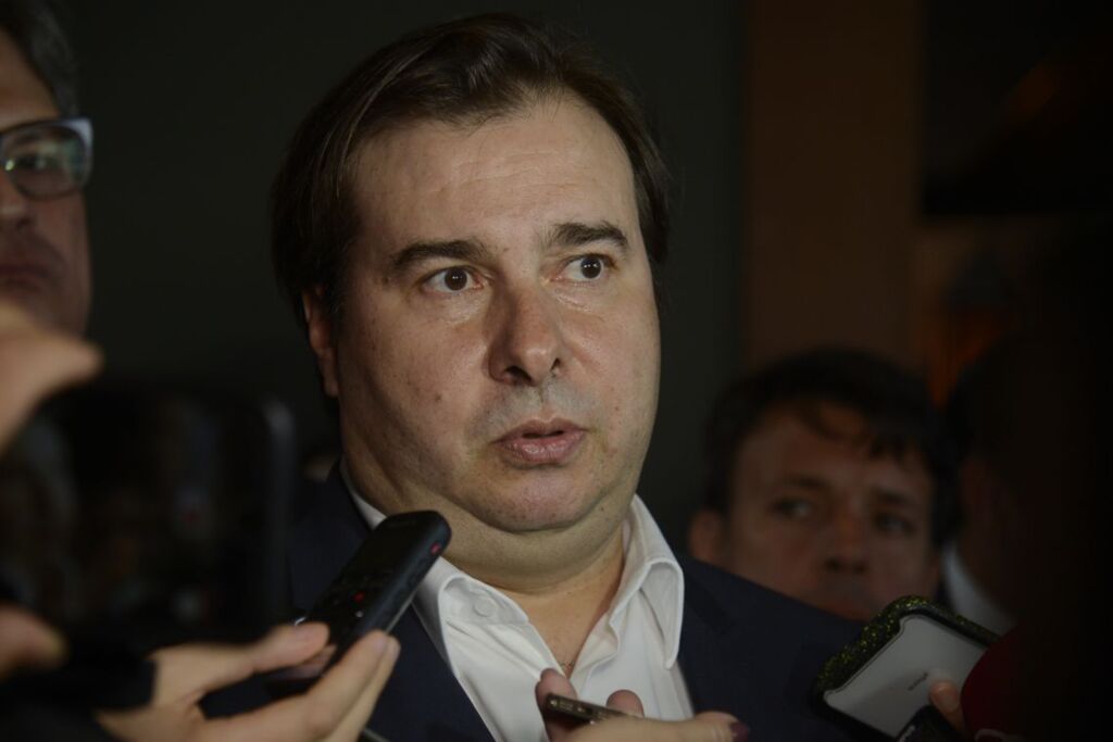 Maia defende debate sobre monopólio da Caixa em gestão do FGTS