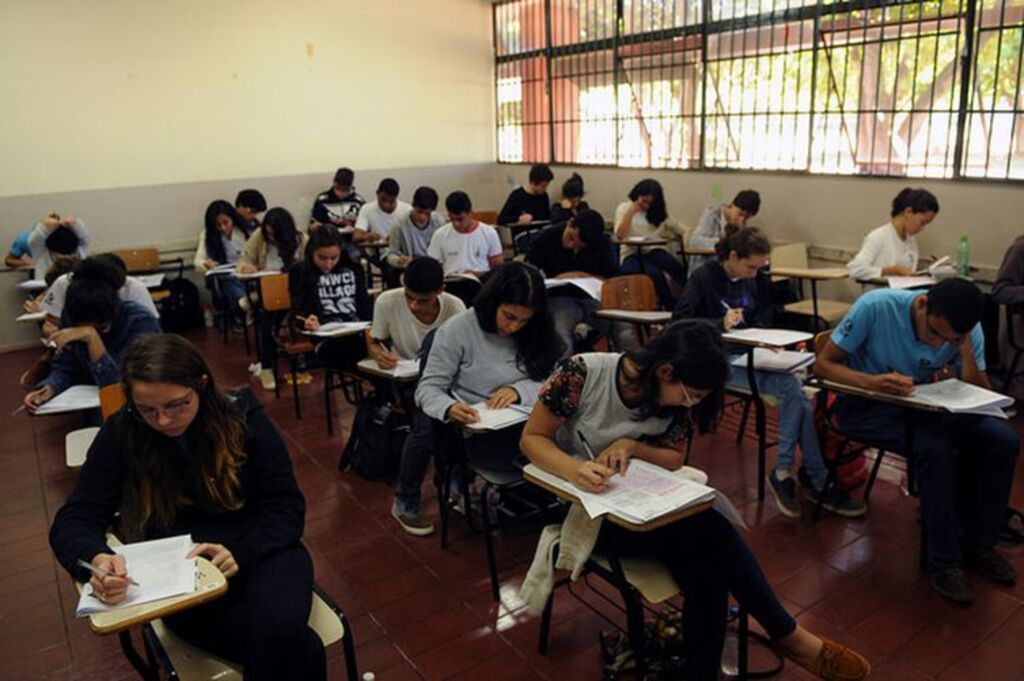 Escolas públicas de ensino médio se destacam no Enem por boas práticas