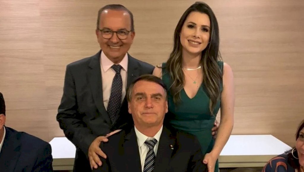 Governador eleito Jorginho Mello reforça seu apoio ao presidente Bolsonaro durante jantar em Brasília