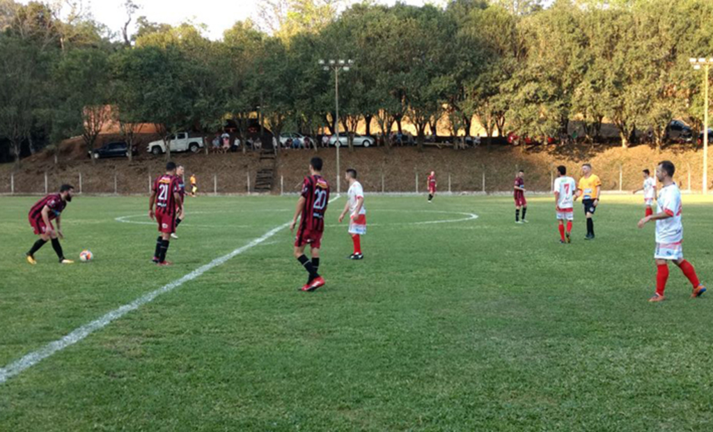  - CME de Xavantina venceu o Niterói jogando em casa