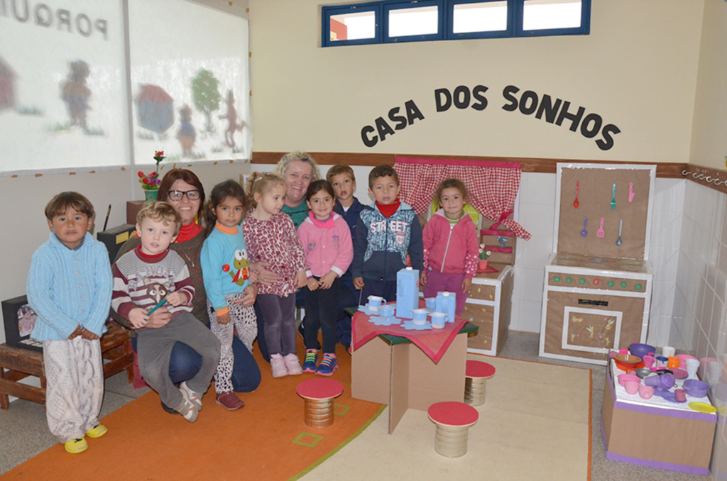 A criatividade além dos livros escolares