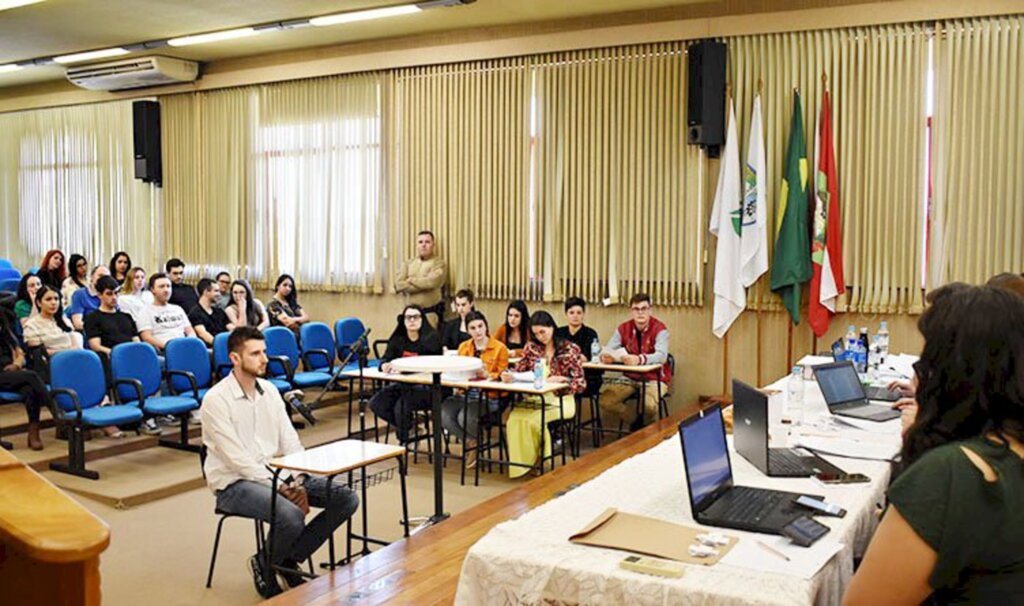 Júri simulado é realizado pelos acadêmicos da 7ª e 9ª fase do curso de Direito da Unoesc Joaçaba