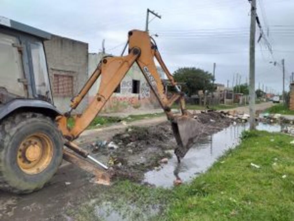 Rio Grande: Prefeitura realiza ações de infraestrutura nas ruas após chuvas intensas