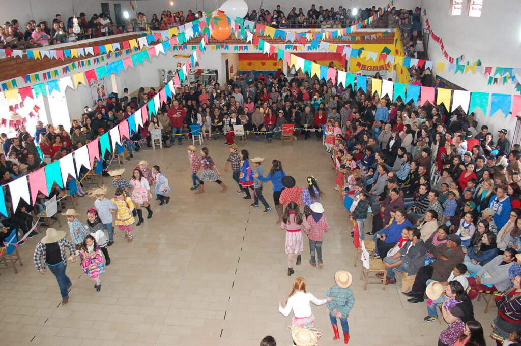 Escola José Borges da Silva realizou arraiá