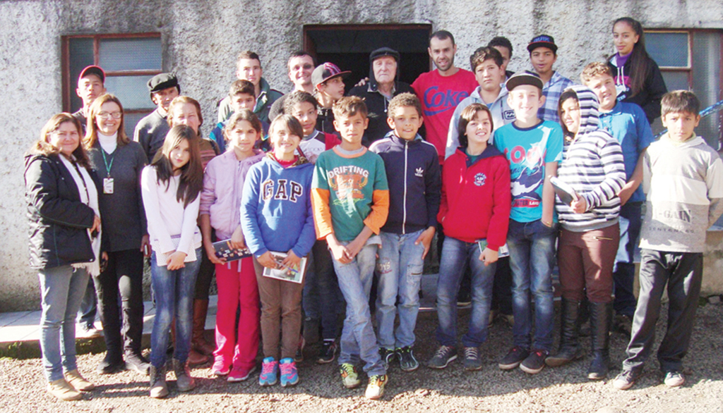 Alunos de Anita visitaram locais em Celso Ramos