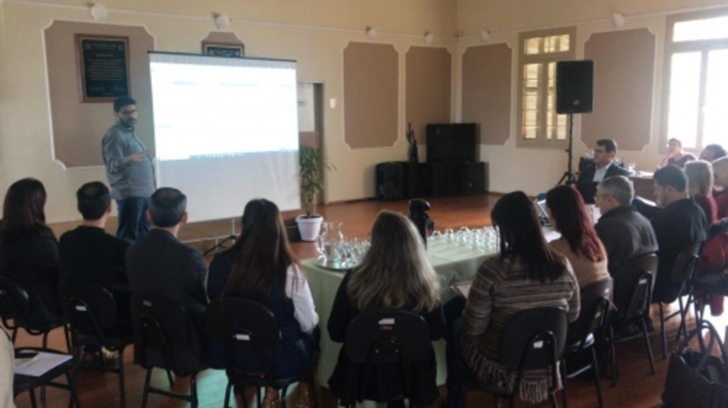 Camaquã: Quase concluída etapa de elaboração do Novo Plano de Carreira do Magistério